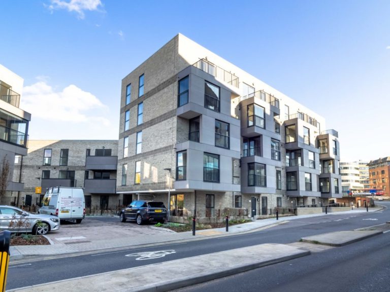 Harrow Hotel, Pinner Road Bugler Developments