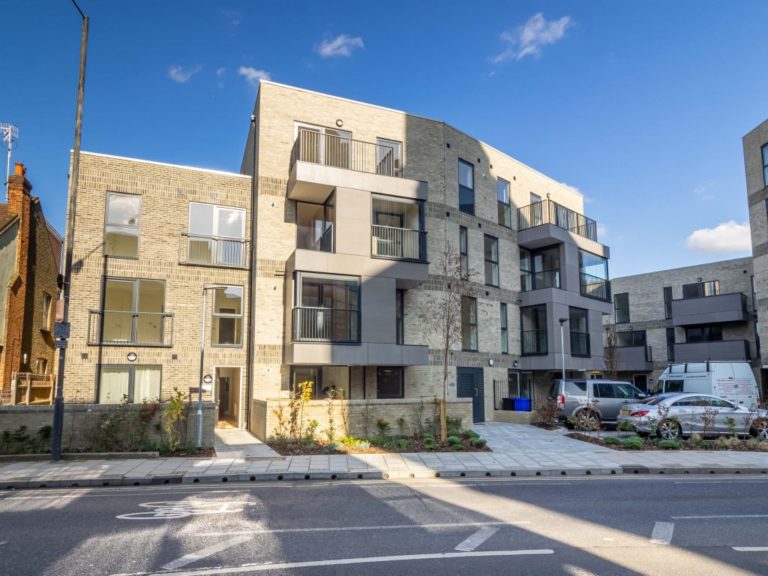 Harrow Hotel, Pinner Road Bugler Developments